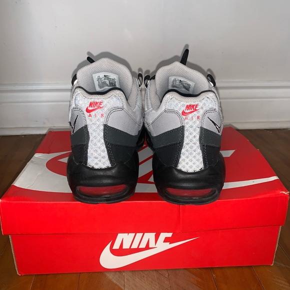 Nike Air Max 95 “Koi” Fish Scales - Picture 4 of 6